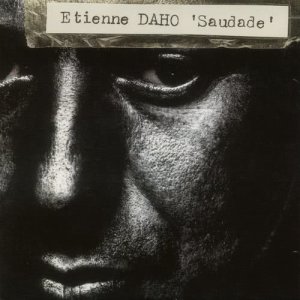 收聽Etienne Daho的Saudade歌詞歌曲