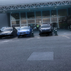 收聽meninofroze arquivado的Tier歌詞歌曲