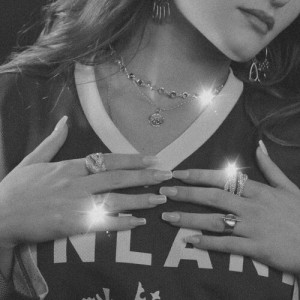 Album Glamorous from 