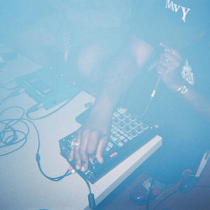 default playlist img