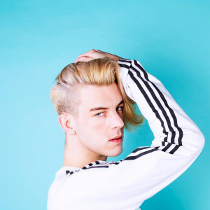 Isaac Sakima ดาวน์โหลดและฟังเพลงฮิตจาก Isaac Sakima