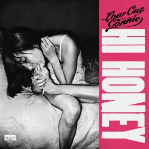 ดาวน์โหลดและฟังเพลง Back in School พร้อมเนื้อเพลงจาก Low Cut Connie