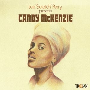 收聽Candy McKenzie的Walking In the Sun歌詞歌曲
