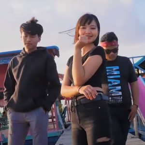 Tik Sis的專輯ฉันรักคุณตลอดไป