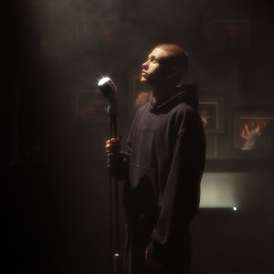 收听SHHIEDA的Wzrok (Explicit)歌词歌曲