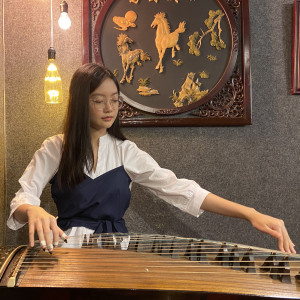 Listen to Yume to Hazakura song with lyrics from Jocelyn Paramita