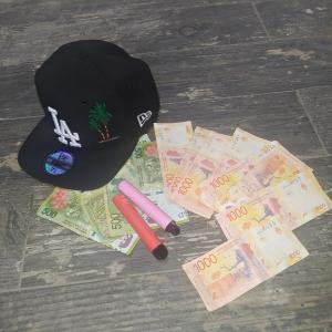 ดาวน์โหลดและฟังเพลง Misma linea (feat. 30nickkk) (Explicit) พร้อมเนื้อเพลงจาก J Bern