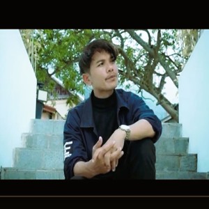 Listen to DI BUANG SAYANG DI PAKAI BEDO (Explicit) song with lyrics from Carlos Blake