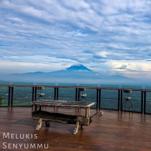 Dengarkan Melukis Senyummu lagu dari ROFA dengan lirik
