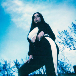 Listen to Xoxo song with lyrics from BBNEVA