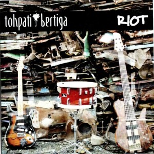 Listen to I Feel Great song with lyrics from Tohpati Bertiga