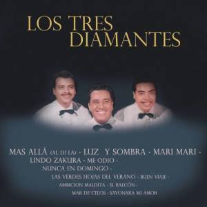 收聽Los Tres Diamantes的Lindo Zakura歌詞歌曲