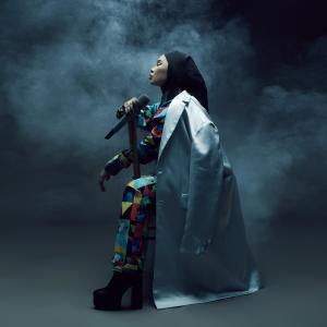 收听Aina Abdul的Aina Abdul歌词歌曲