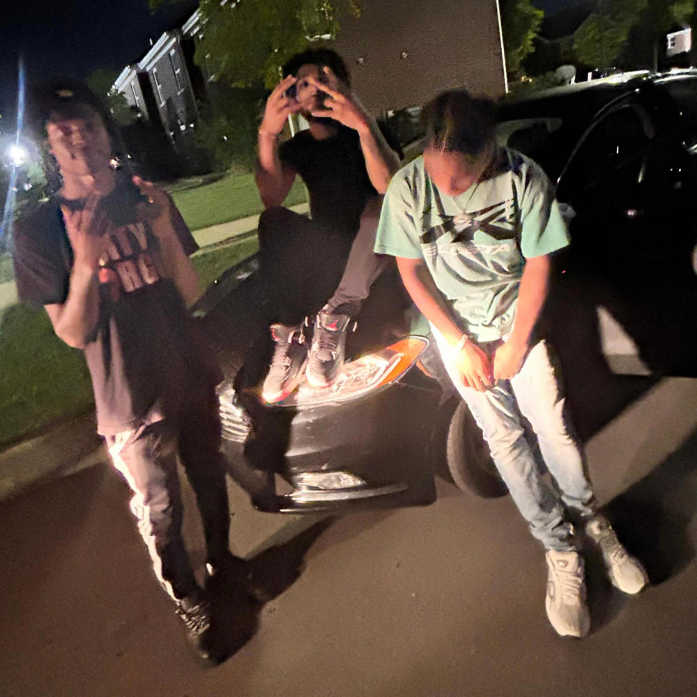 bandup shit (feat. Mikemikeisland) (Explicit)