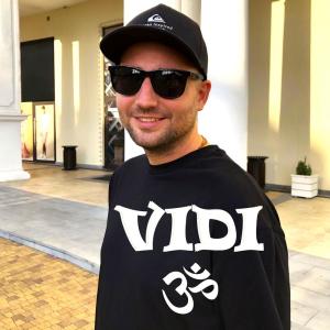 收听Vidi的Откровение歌词歌曲
