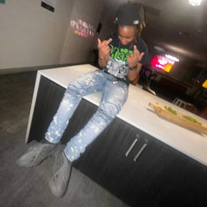 ดาวน์โหลดและฟังเพลง Phatphat (Explicit) พร้อมเนื้อเพลงจาก paiidbaby.bri