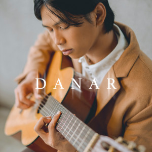 Listen to Sebatas Formalitas song with lyrics from Danar