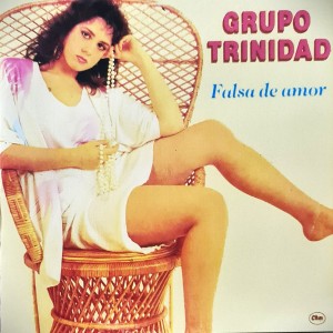 收聽Grupo Trinidad的Mi novia se cayo歌詞歌曲