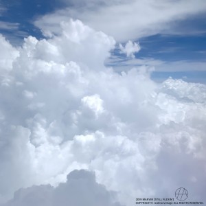 Dengarkan STILL FLEXIN' lagu dari MARVIN dengan lirik