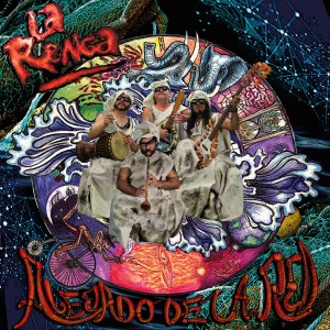La Renga的專輯Alejado de la Red