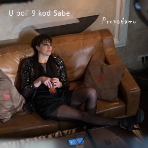 Listen to Propadamo song with lyrics from U Pol' 9 Kod Sabe