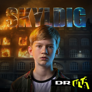 ดาวน์โหลดและฟังเพลง Skyldig พร้อมเนื้อเพลงจาก Lisa & Xenia