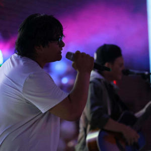 收聽Rowdy-X的GYMU (Explicit)歌詞歌曲