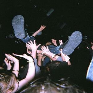 ดาวน์โหลดและฟังเพลง unstable (feat. maxo xoxo) (Explicit) พร้อมเนื้อเพลงจาก Shxrda