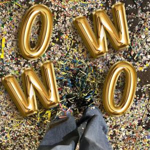 收聽Meneandrei的WOWO歌詞歌曲