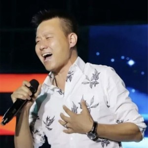 Listen to 有个地方叫子长 (伴奏) song with lyrics from 刘建东