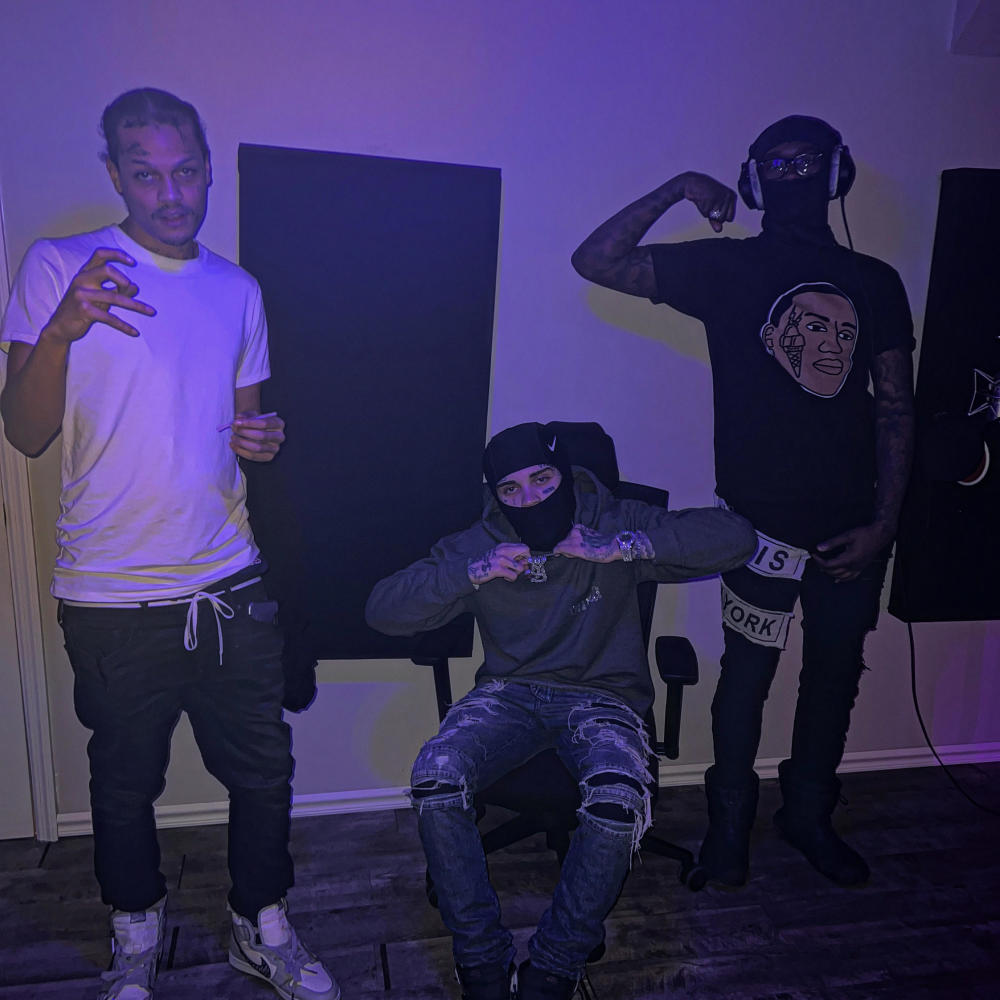 NEW WAVE (feat. Bobbynice & Squidnice) (Explicit)