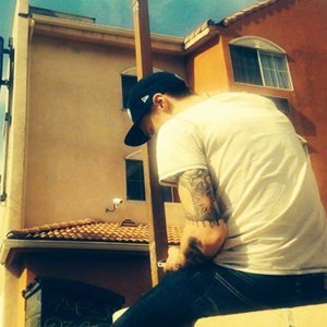 收听The Love and Stress Compound的I Can't Say No歌词歌曲