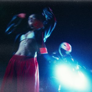 Listen to Sols els dos song with lyrics from Marina Freixas