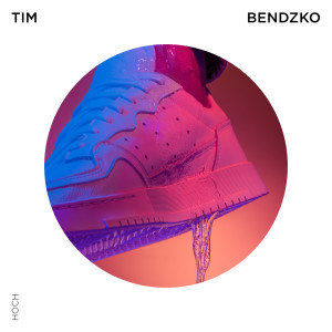 ดาวน์โหลดและฟังเพลง Hoch พร้อมเนื้อเพลงจาก Tim Bendzko