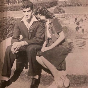 ดาวน์โหลดและฟังเพลง Standing In The Fire พร้อมเนื้อเพลงจาก Poro