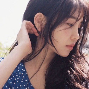 ดาวน์โหลดและฟังเพลง Old Habits พร้อมเนื้อเพลงจาก ROCOBERRY