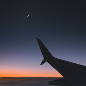 Dengarkan lagu Get You The Moon nyanyian Spa Music Relaxation dengan lirik