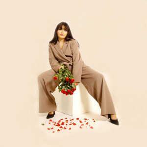 Listen to Emotional song with lyrics from Nessi