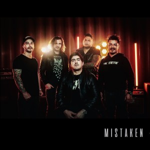 收聽Mistaken的Victory歌詞歌曲