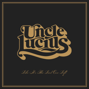 ดาวน์โหลดและฟังเพลง Love In Kind พร้อมเนื้อเพลงจาก Uncle Lucius