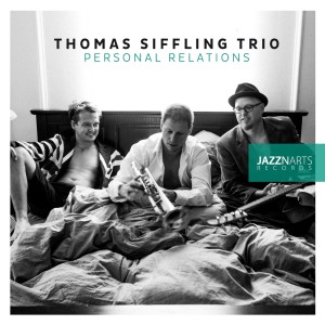 ดาวน์โหลดและฟังเพลง Spash Trash พร้อมเนื้อเพลงจาก Thomas Siffling Trio