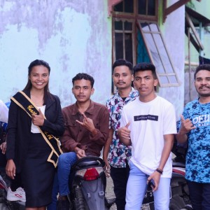 Dengarkan Dj Ko Su Pigi lagu dari TOMY NBK dengan lirik