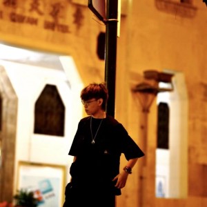 Listen to CHERRY (完整版) song with lyrics from 太陽無限