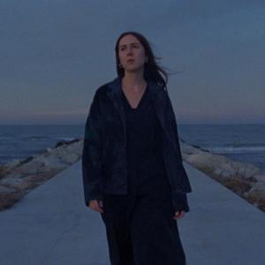 Listen to Lontano song with lyrics from Arianna Pasini