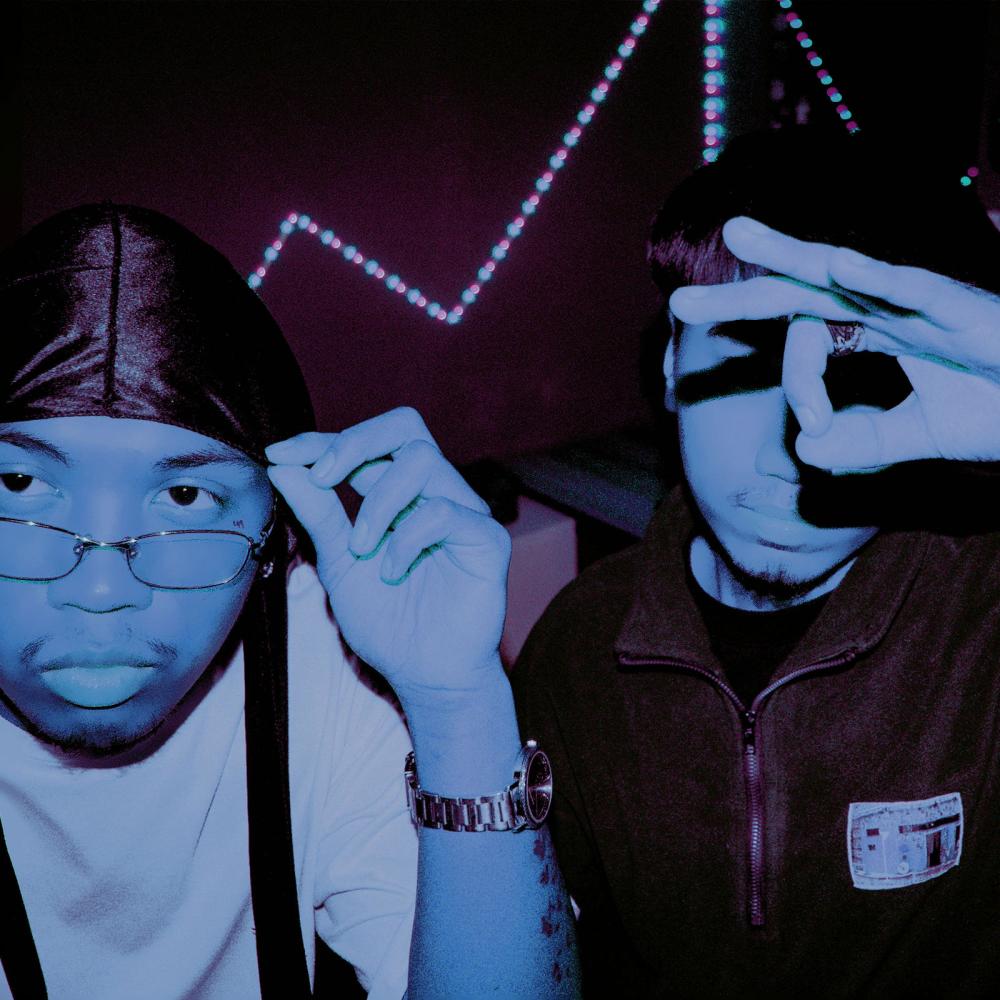 EA Tsaka Usok (feat. Max Importunate) (Version 2) (Explicit)
