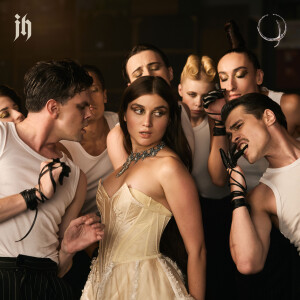 Jerry Heil的專輯Додай гучності (12 points) (Cabaret Version)