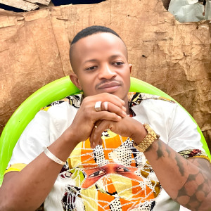 Listen to GNÈNÈNÈ song with lyrics from ANÈNÈ