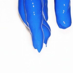 收聽Colouring的Symmetry歌詞歌曲