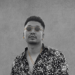 Dengarkan Air Mata Dunia lagu dari Eitaro dengan lirik
