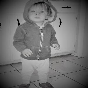 收听Jesse Lee Smith的Broken (Juise Remix)歌词歌曲